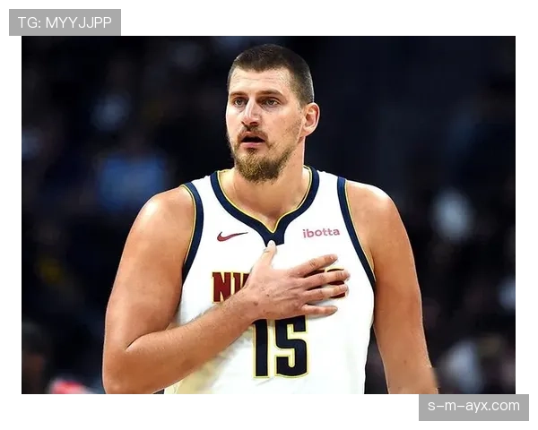 张伯伦单打得分效率领先历史内线对手，推动内线统治时代变革